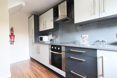 4 bed house, Headford Gardens, Devonshire Green, Sheffield, S37XB - Image 2