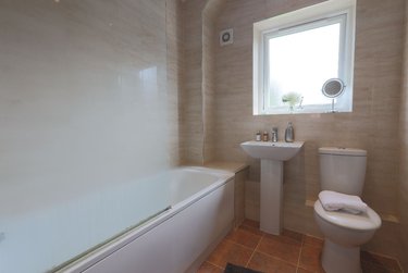 4 bed house, Headford Gardens, Devonshire Green, Sheffield, S37XB - Image 6