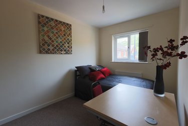 4 bed house, Headford Gardens, Devonshire Green, Sheffield, S37XB - Image 8