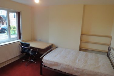 4 bed house, Headford Gardens, Devonshire Green, Sheffield, S37XB - Image 5