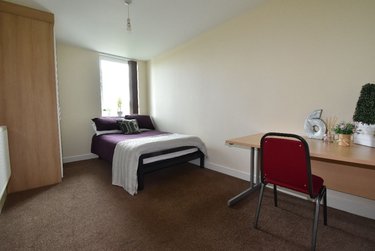 6 bed flat, Apt 2, 112 Ecclesall Road, Sharrow, Sheffield, S118JB - Image 12