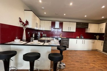 3 bed flat, Ecco, Highfield, Sheffield, S118BP - Image 5