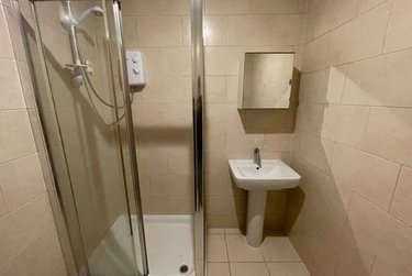 3 bed flat, Glossop Road, Broomhall, Sheffield, S102HP - Image 4