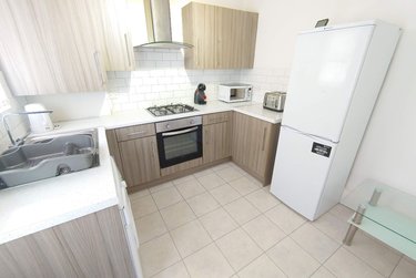 4 bed house, Langton Road, Toxteth, Liverpool, L152HT - Image 3