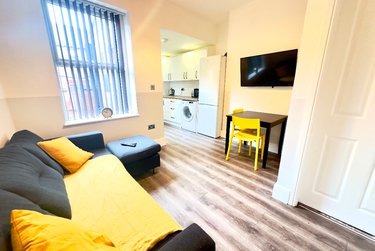 3 bed house, Sutcliffe Street, Kensington, Liverpool, L66AS - Image 4