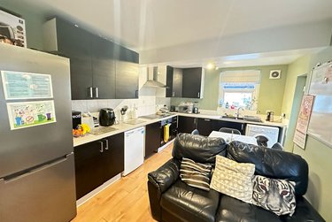 3 bed house, Molyneux Road, Kensington, Liverpool, L66AL - Image 13