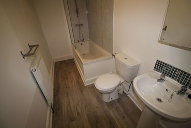 6 bed house, Claremont Street, Spital Tongues, Newcastle, NE24AH - Image 3