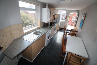4 bed house, Mildmay Road, Jesmond, Newcastle, NE23DU - Image 1