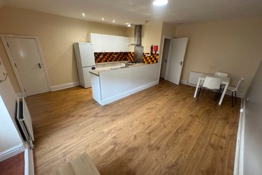 2 bed flat, Simonside Terrace, Heaton, Newcastle, NE65JX - Image 10
