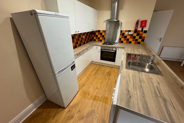 2 bed flat, Simonside Terrace, Heaton, Newcastle, NE65JX - Image 11
