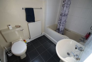 4 bed flat, Grosvenor Road, Jesmond, Newcastle, NE22RQ - Image 2