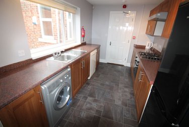 5 bed house, Helmsley Road, Jesmond Vale, Newcastle, NE21PP - Image 3