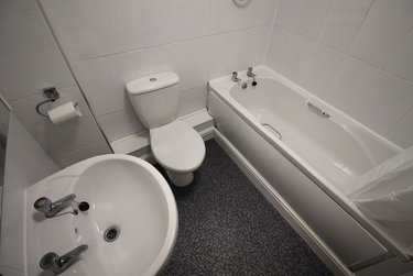 2 bed flat, Deneside Court, Jesmond Vale, Newcastle, NE21JW - Image 4