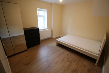 2 bed flat, Deuchar Street, Jesmond Vale, Newcastle, NE21JX - Image 3