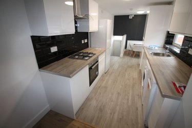 4 bed house, Warwick Street, Jesmond Vale, Newcastle, NE65AR - Image 1