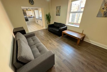 6 bed house, Brighton Grove, Arthurs Hill, Newcastle, NE45NS - Image 1