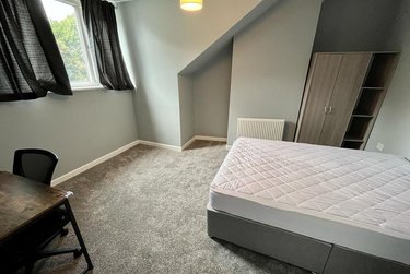 4 bed house, Knowle Avenue, Burley, Leeds, LS42PQ - Image 3