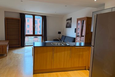 1 bed flat, 1 Dock Street, City Centre, Leeds, LS101NB - Image 4