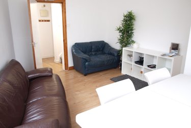 7 bed house, Kendal Lane, Woodhouse, Leeds, LS31AS - Image 10