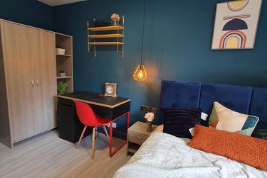 4 bed flat, 1 Victoria Street, Woodhouse, Leeds, LS31BT - Image 1