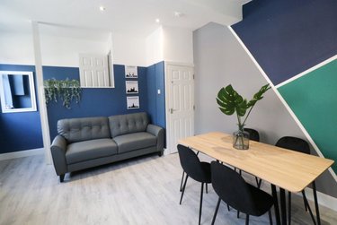 3 bed house, Autumn Place, Burley, Leeds, LS61RJ - Image 5