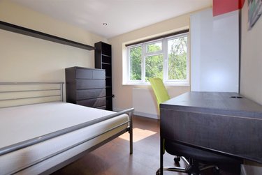 5 bed house, Tunstall Road, Hales Place, Canterbury, CT27BX - Image 5