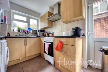 4 bed house, College Road, Christchurch, Canterbury, CT11QX - Image 5