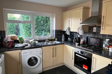 6 bed house, Kemsing Gardens, Hales Place, Canterbury, CT27RE - Image 2