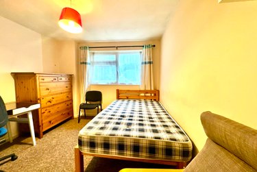 5 bed house, Tenterden Drive, Hales Place, Canterbury, CT27BW - Image 7