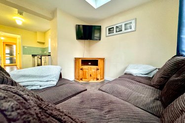 5 bed house, Tenterden Drive, Hales Place, Canterbury, CT27BW - Image 5