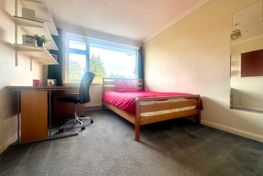 5 bed house, Kemsing Gardens, Hales Place, Canterbury, CT27RF - Image 11