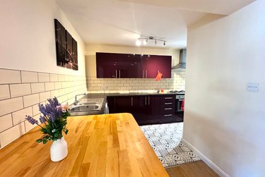 5 bed house, Montfort Close, Hales Place, Canterbury, CT27DA - Image 2