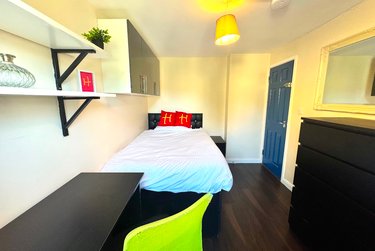 5 bed house, Montfort Close, Hales Place, Canterbury, CT27DA - Image 11