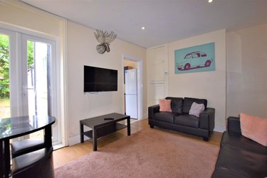 1 bed house, York Road, Wincheap, Canterbury, CT13SX - Image 2