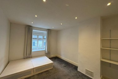 1 bed flat, Wincheap, Canterbury, CT13SE - Image 1