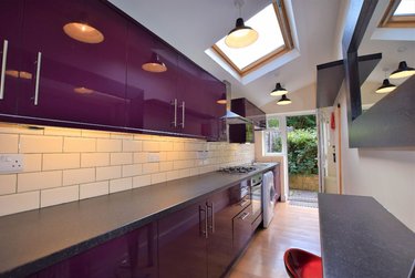 5 bed house, Martyrs Field Road, Wincheap, Canterbury, CT13PU - Image 1