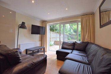 7 bed house, Wincheap, Canterbury, CT13RX - Image 2