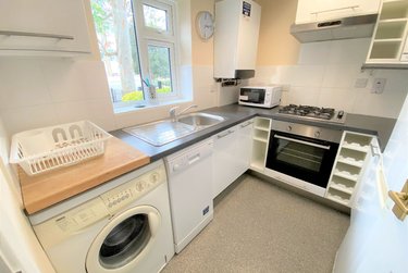 2 bed house, Artillery Street, Christchurch, Canterbury, CT11LJ - Image 2