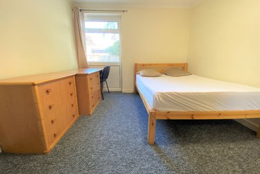 4 bed house, Ulcombe Gardens, Hales Place, Canterbury, CT27QZ - Image 2