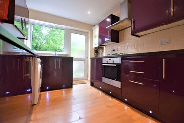 5 bed house, Teddington Close, Christchurch, Canterbury, CT11HU - Image 1
