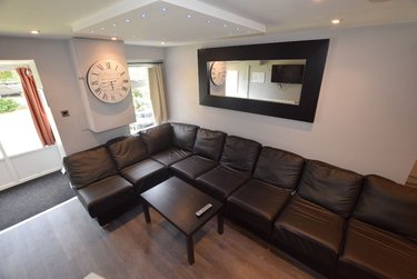 7 bed house, Green Dell, Hales Place, Canterbury, CT27BU - Image 5