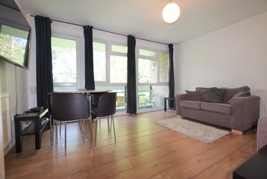 3 bed flat, Hawe Close, Hales Place, Canterbury, CT27DL - Image 4