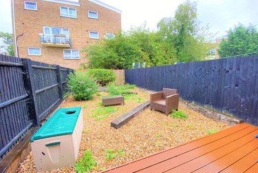 2 bed house, Artillery Street, Christchurch, Canterbury, CT11LJ - Image 8