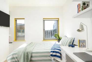 Two Bedroom Apartment - Image 2