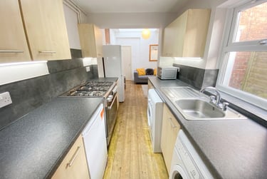 4 bed house, Daisy Road - 4 bed exc bills, City Centre, Birmingham, B169DZ - Image 3