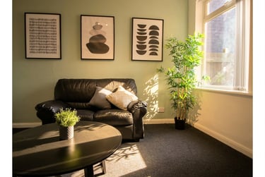 3 bed house, Milner Road - 3 bed, Selly Park, Birmingham, B297RG - Image 2