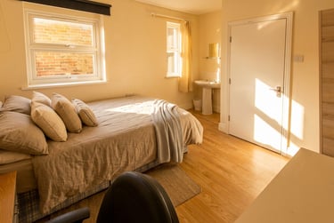 5 bed flat, Forest Road West F 1 - 5 Bed Bills Inc, Arboretum, Nottingham, NG74ER - Image 10