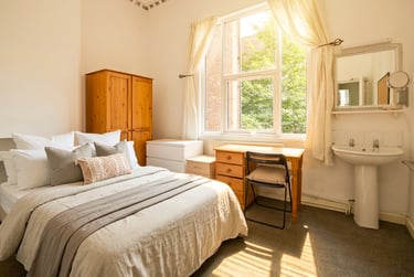 5 bed flat, Forest Road West F 1 - 5 Bed Bills Inc, Arboretum, Nottingham, NG74ER - Image 12