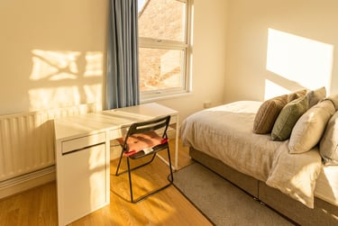 5 bed flat, Forest Road West F 1 - 5 Bed Bills Inc, Arboretum, Nottingham, NG74ER - Image 11