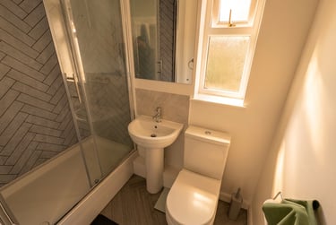 2 bed house, Ingham Grove, Lenton, Nottingham, NG72LQ - Image 5